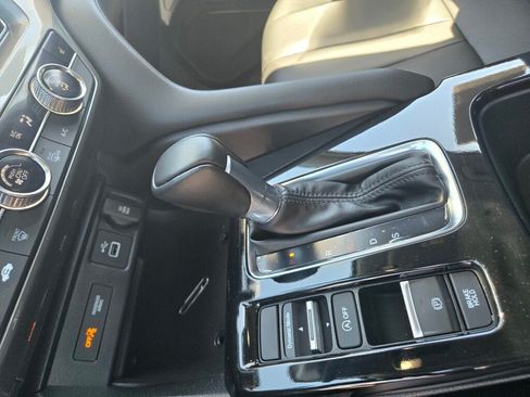 Used 2025 Acura Integra FWD image 17