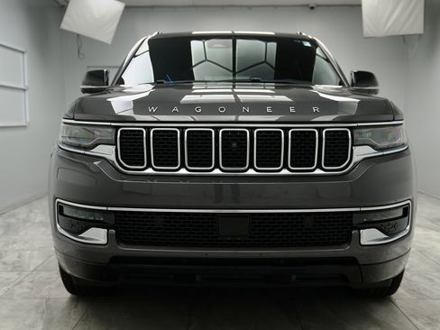 Used 2023 Jeep Wagoneer L 4WD w/ Convenience Group I image 3