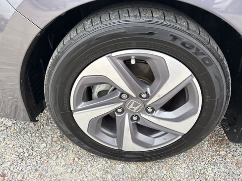 Used 2020 Honda Insight EX image 19