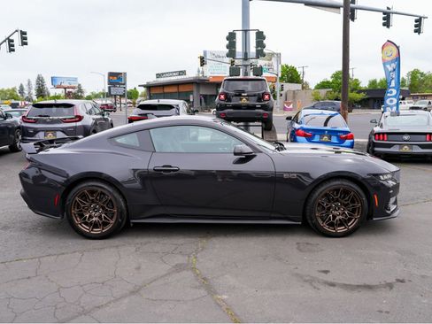 Used 2024 Ford Mustang GT Premium w/ GT Performance Package RWD image 13