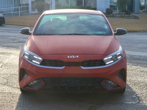 Used 2022 Kia Forte GT-Line w/ GT-Line Premium Package image 2