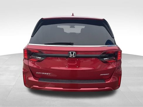 Certified 2025 Honda Odyssey Sport-L image 5