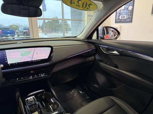 Used 2024 Buick Envision Preferred image 20