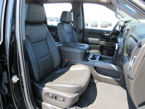 Used 2020 GMC Sierra 2500 Denali w/ Denali Ultimate Package AWD/4WD image 26