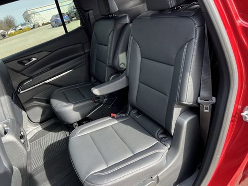 New 2026 Chevrolet Traverse LT w/ Driver Confidence Package image 25