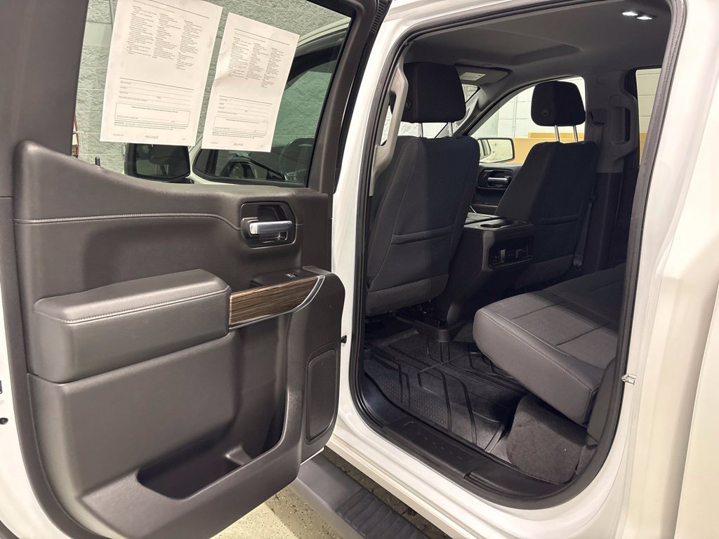 Used 2019 Chevrolet Silverado 1500 RST w/ All-Star Edition AWD/4WD image 30