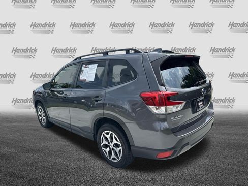 Used 2023 Subaru Forester Premium AWD/4WD image 8