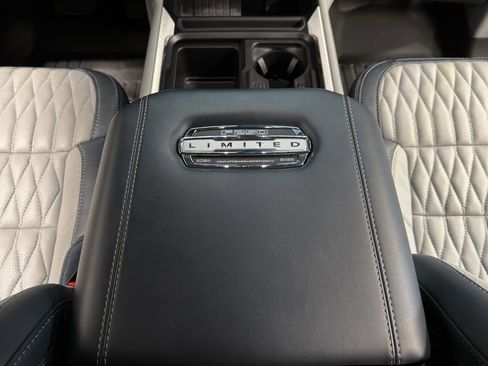 Used 2024 Ford F250 Limited w/ FX4 Off-Road Package image 30