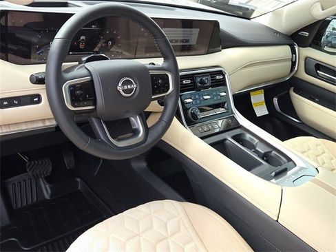 New 2025 Nissan Armada Platinum w/ Convenience Package image 16