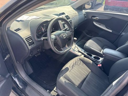Used 2013 Toyota Corolla S FWD image 9