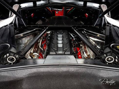 Used 2024 Chevrolet Corvette Stingray Premium Cpe w/ Z51 Performance Package RWD image 18