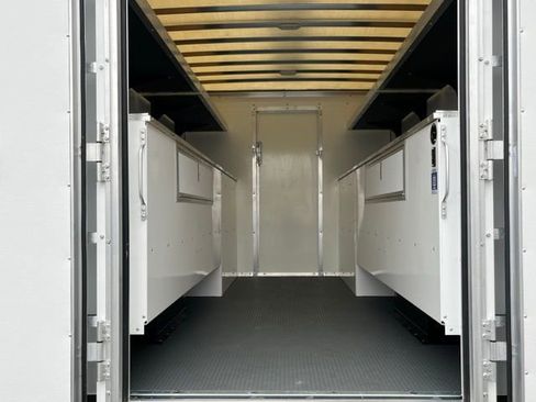 New 2026 RAM ProMaster 3500 w/ Convenience Group image 8