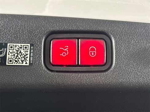 Certified 2025 Mercedes-Benz E 350 Sedan image 21