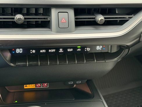 New 2026 Lexus UX 300h AWD image 29