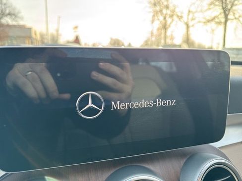 Used 2021 Mercedes-Benz C 300 4MATIC Sedan image 13