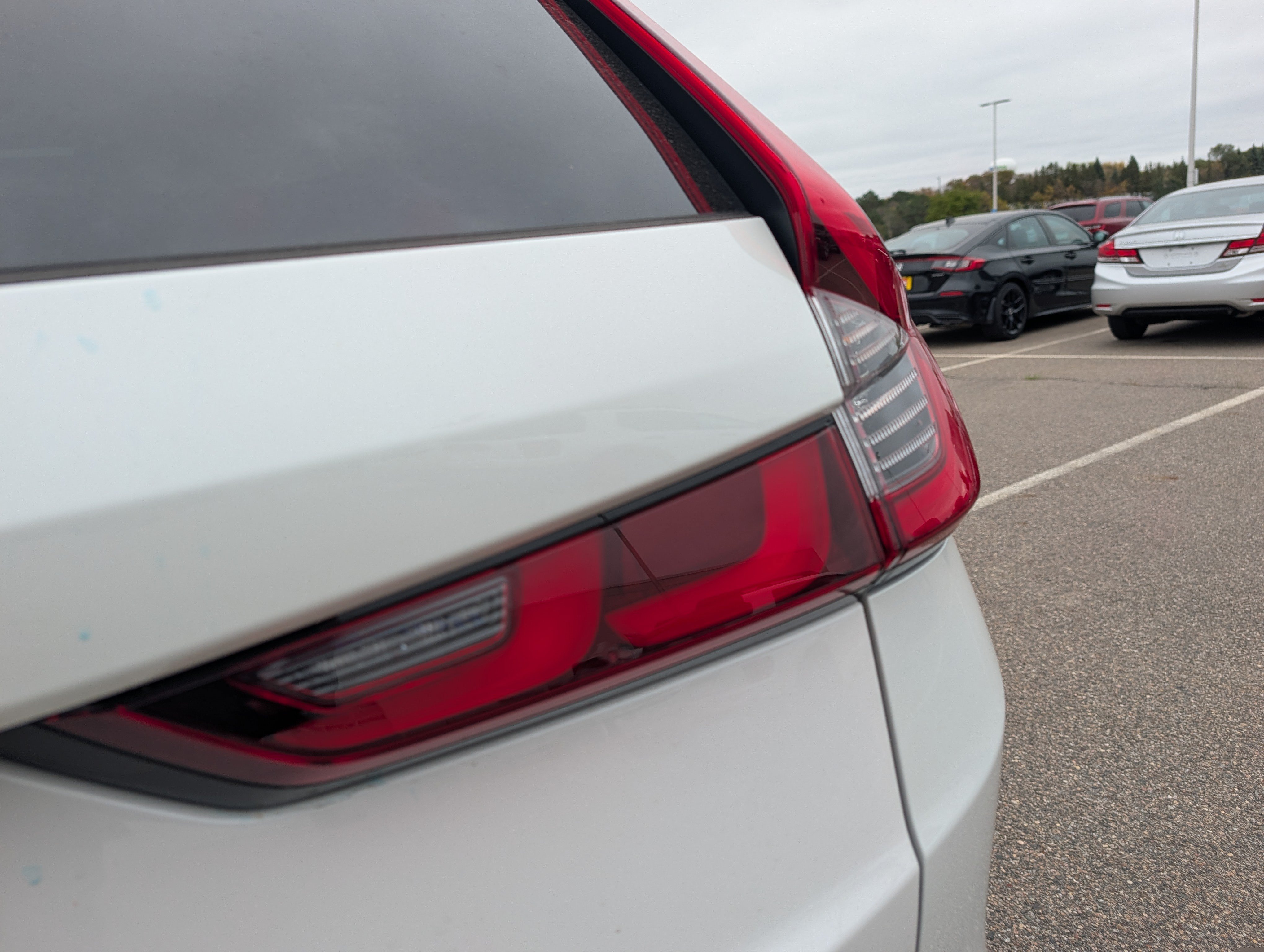 Used 2024 Honda CR-V EX image 5