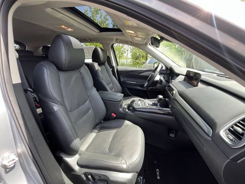 Used 2023 MAZDA CX-9 Touring Plus AWD/4WD image 12