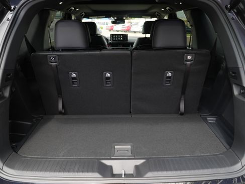 New 2026 Honda Pilot TrailSport image 7