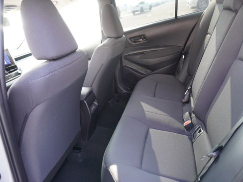 Used 2025 Toyota Corolla LE image 12