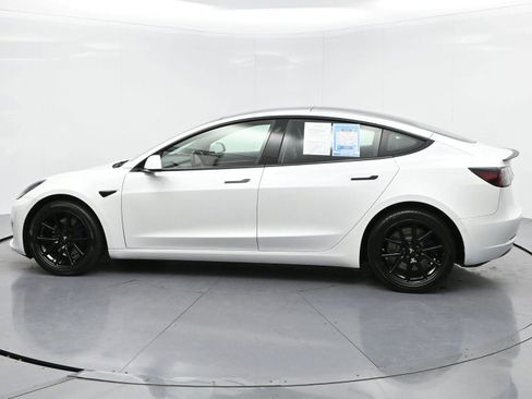 Used 2022 Tesla Model 3 Long Range image 4