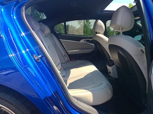 Used 2022 Genesis G70 2.0T w/ Prestige Package AWD/4WD image 31