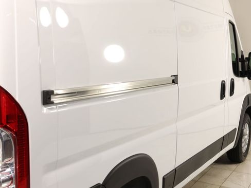 Used 2024 RAM ProMaster 2500 w/ Quick Order Package 22G SLT FWD image 38