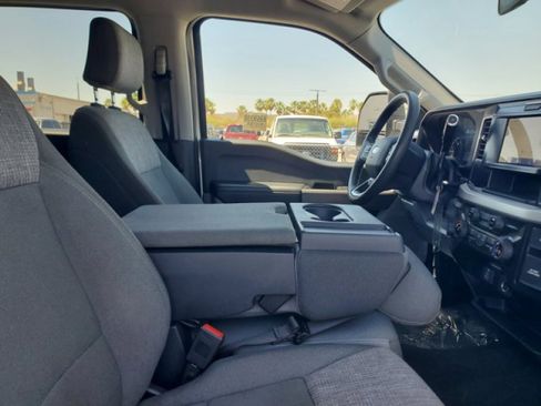 Used 2025 Ford F250 XLT image 34