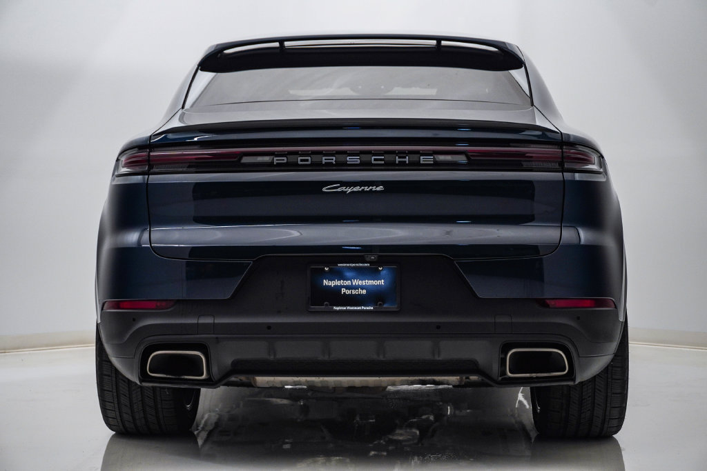 Certified 2026 Porsche Cayenne E-Hybrid Coupe AWD/4WD image 10