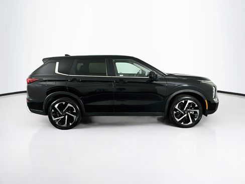Used 2024 Mitsubishi Outlander SE AWD/4WD image 10