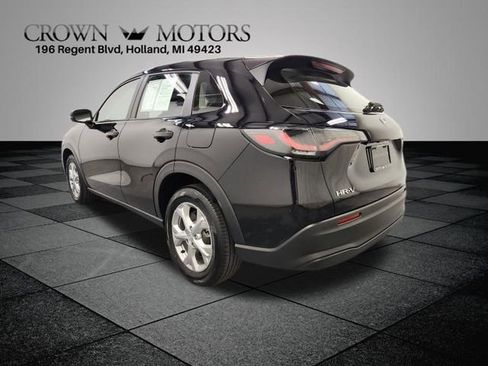Used 2024 Honda HR-V LX image 4