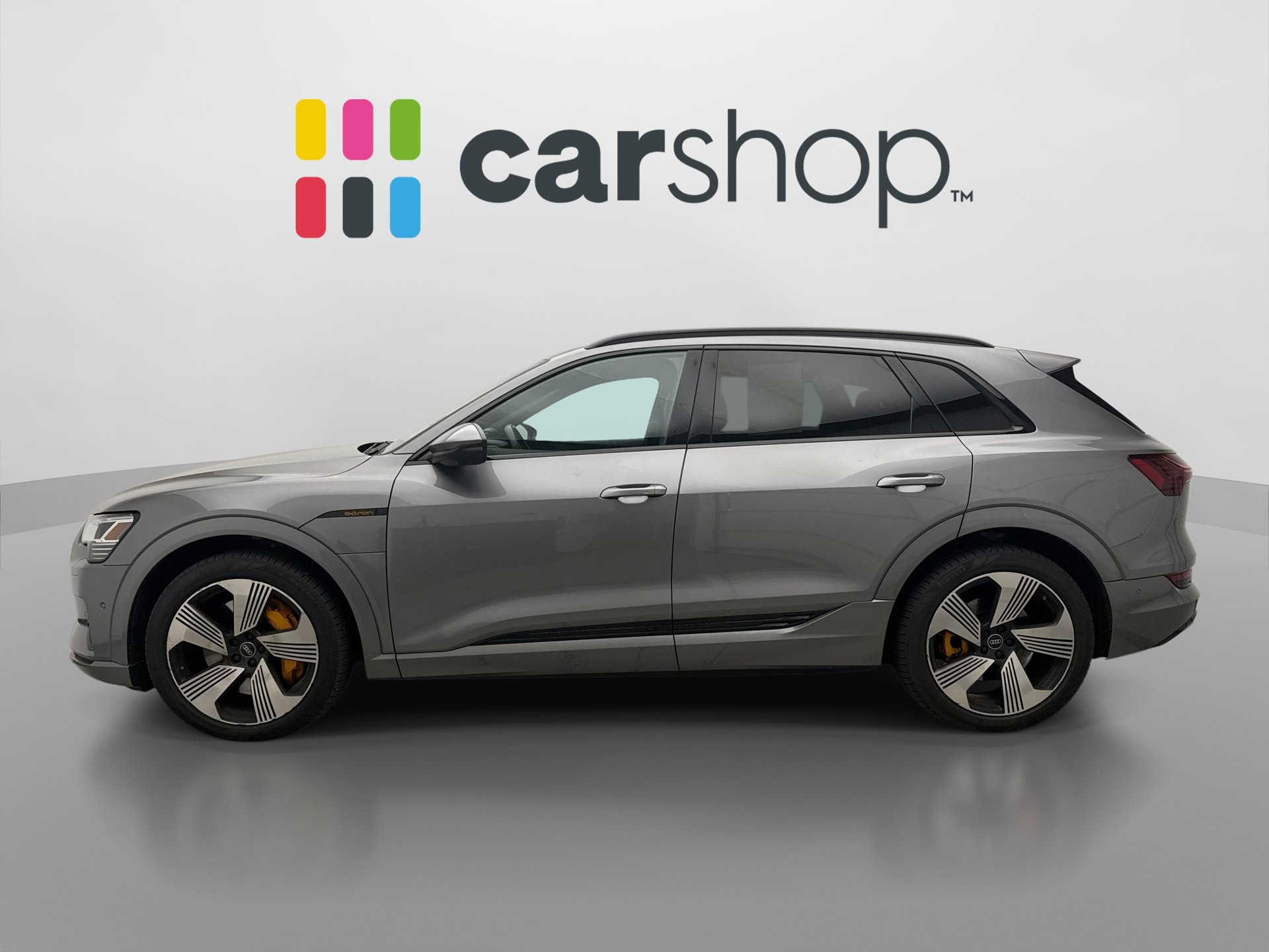 Used 2023 Audi e-tron Premium Plus w/ Premium Plus Package AWD/4WD image 2