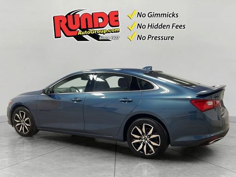 Certified 2025 Chevrolet Malibu RS w/ LPO, Floor Liner Package image 3