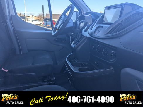 Used 2017 Ford Transit 150 XLT image 19