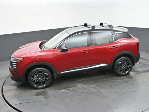 New 2026 Nissan Kicks SR image 33