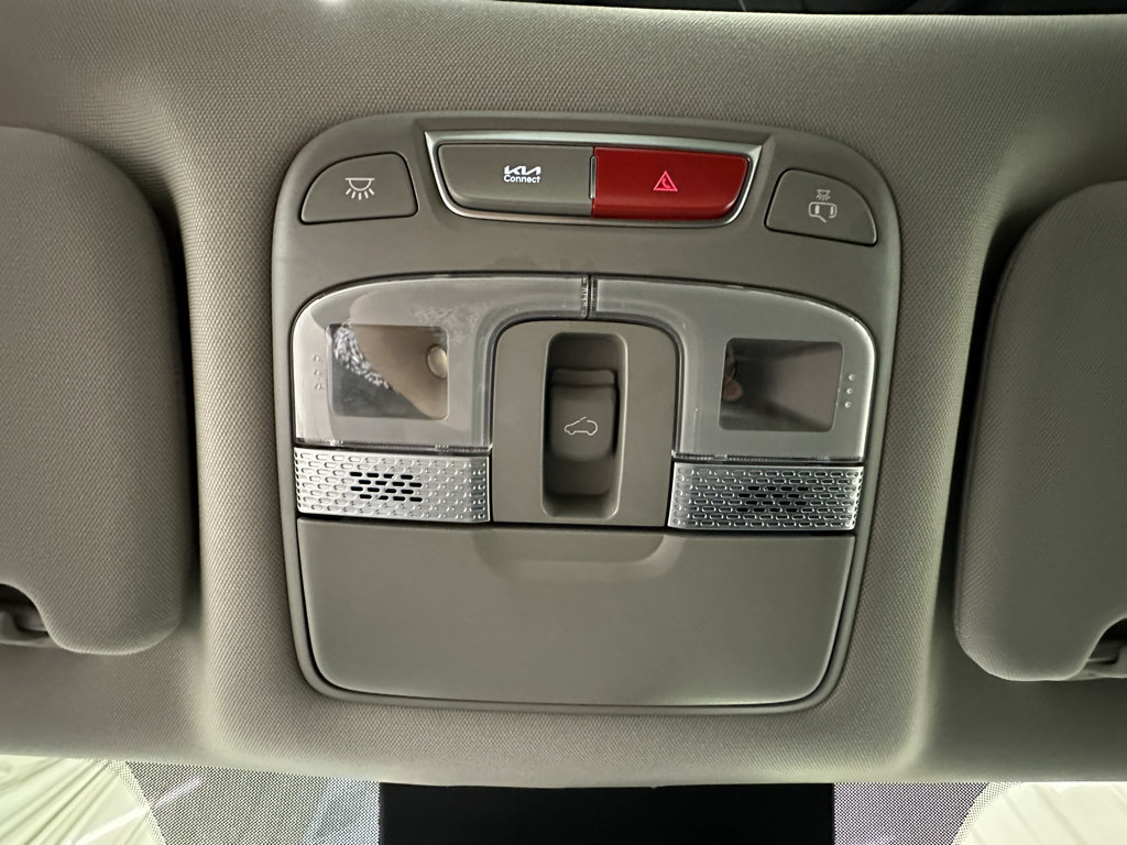 Used 2025 Kia Telluride S AWD/4WD image 31