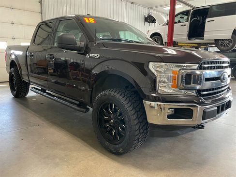 Used 2018 Ford F150 XLT w/ Trailer Tow Package AWD/4WD image 5