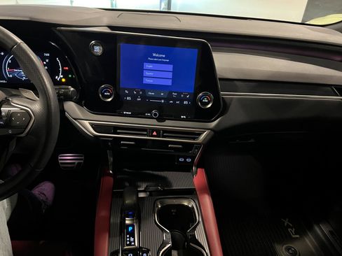 Used 2023 Lexus RX 350 F Sport image 16