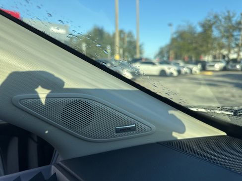 Certified 2025 Nissan Murano SL image 14