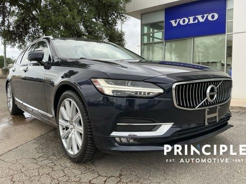 Used 2019 Volvo V90 T5 Inscription w/ Protection Package Premier FWD image 1