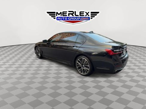 Used 2020 BMW 750i xDrive w/ Executive Package AWD/4WD image 6
