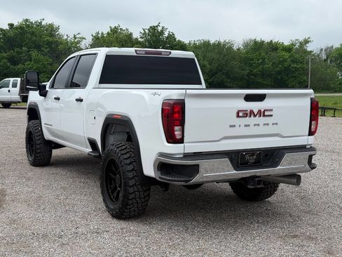 Used 2022 GMC Sierra 2500 Pro w/ Convenience Package image 8