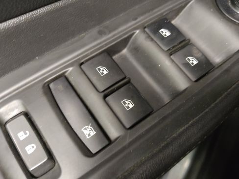 Used 2014 Buick Encore Convenience AWD/4WD image 25