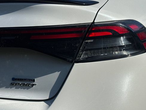 Used 2023 Honda Accord Sport image 7