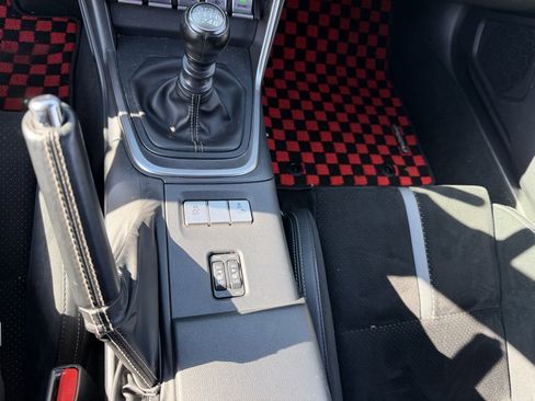 Used 2023 Toyota GR86 Premium w/ ALL Weather Mat Package (TMS) image 12