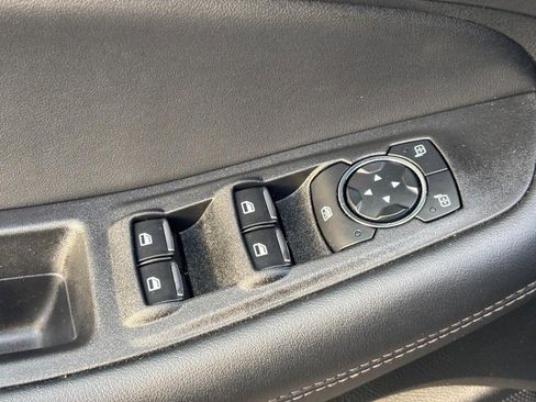 Used 2024 Ford Edge SEL w/ Convenience Package image 16