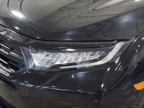 Used 2025 Honda Odyssey EX-L image 13