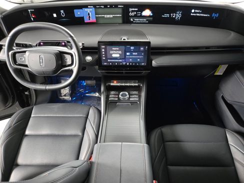 New 2026 Lincoln Nautilus Premier AWD/4WD image 14