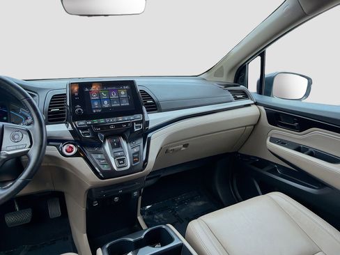 Used 2023 Honda Odyssey Touring image 23