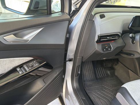 Used 2023 Volkswagen ID.4 Pro RWD image 18