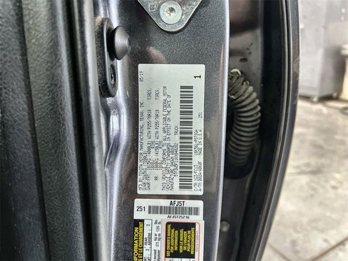 Used 2019 Toyota Tundra SR5 image 36